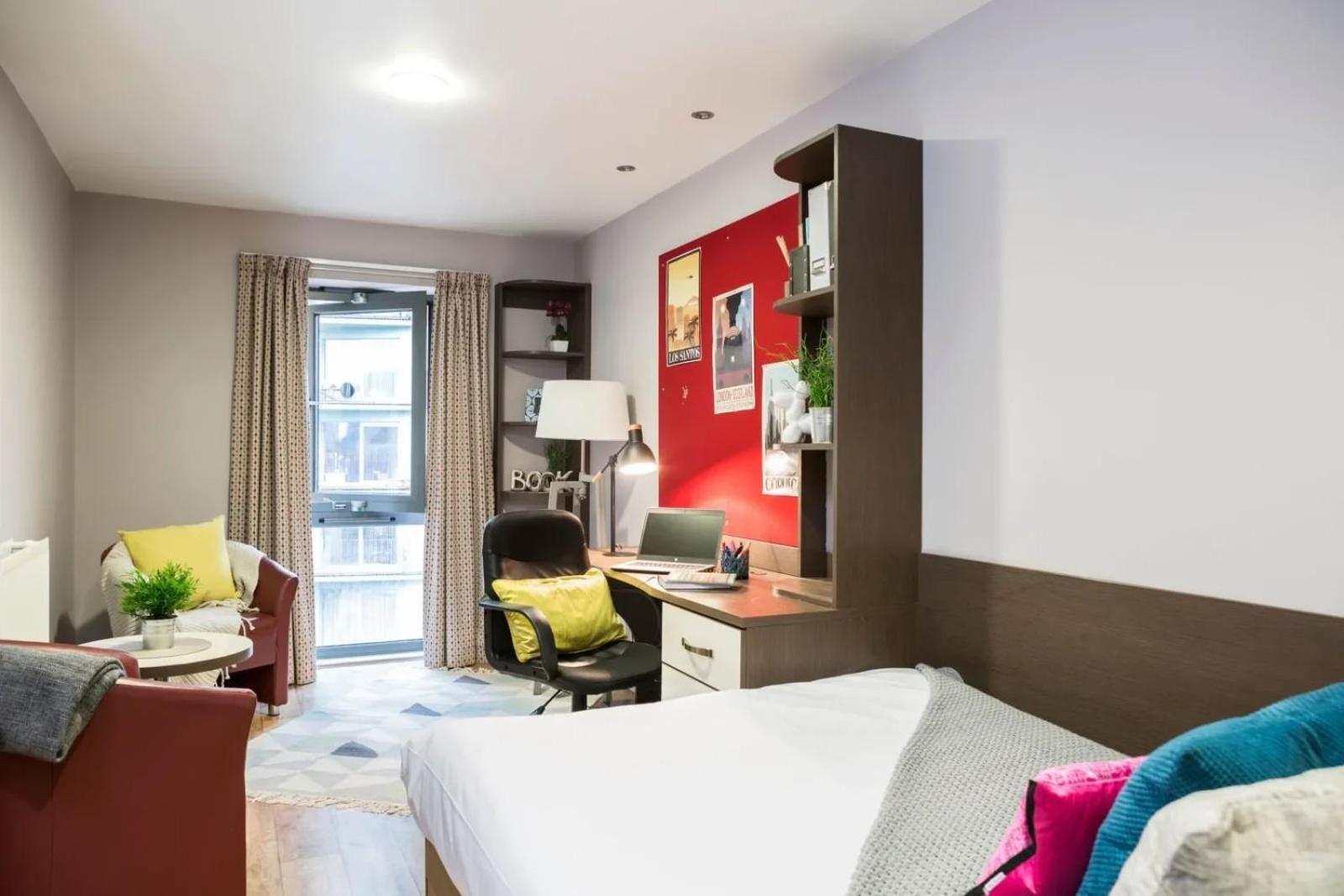 Student Only - Dashwood In * London